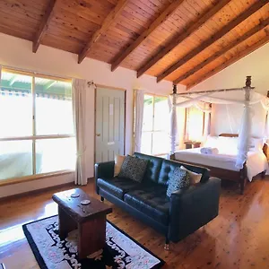 https://pencil-creek-cottages.hotelssunshinecoast.net